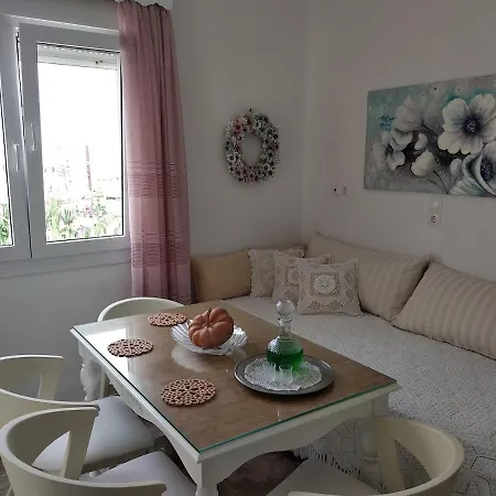 Апартаменты Flowers' Naxos City