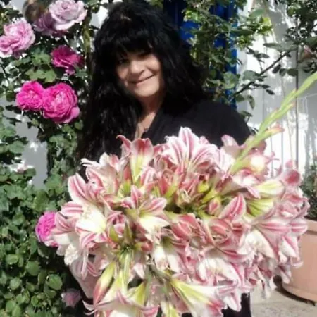 Апартаменты Flowers' *